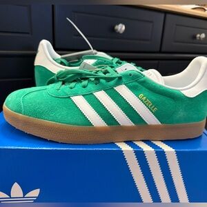 Adidas 11Men Gazelle' Green Sneakers NWT